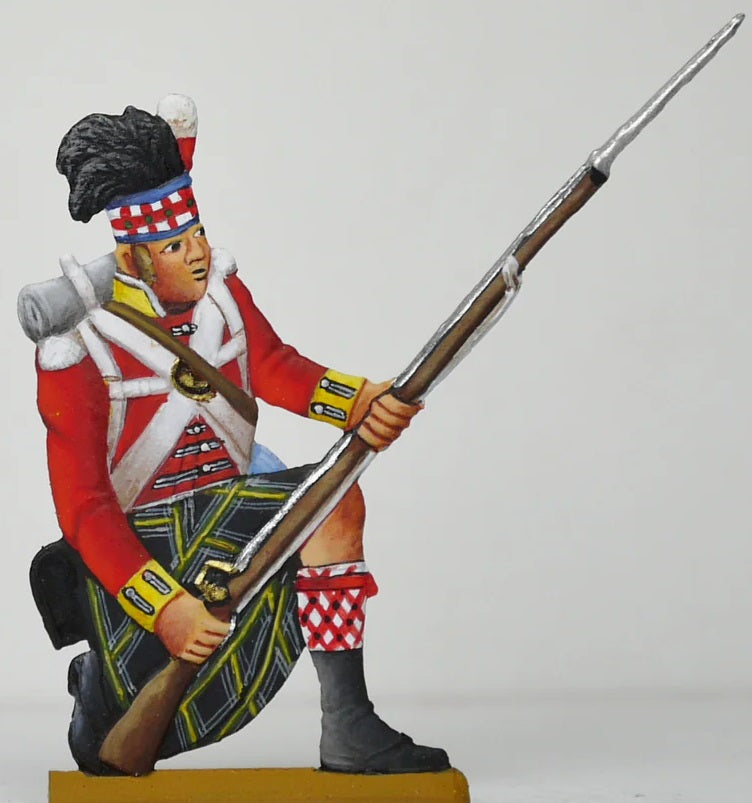 NB 25.2B Scottish Highlander, kneeling receive Cavalry