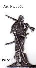 1066 Pirate armed to the teeth w/ shovel